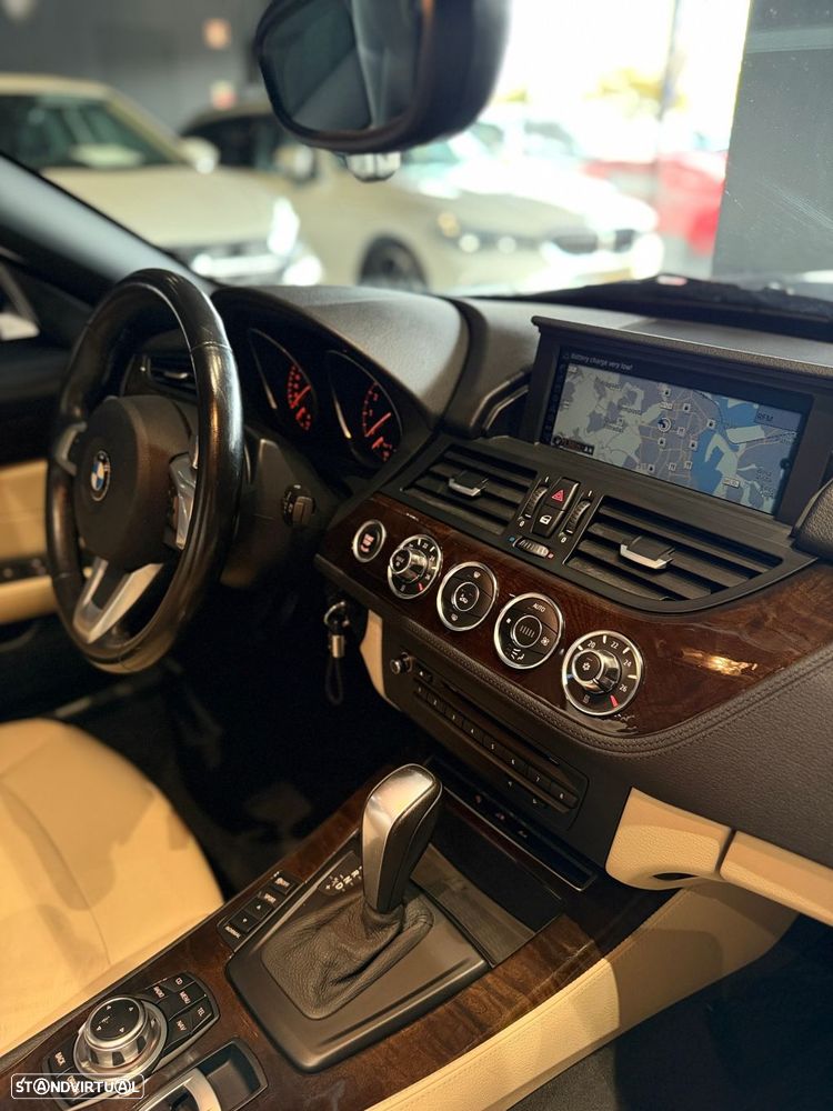 BMW Z4 23 i Auto - 28