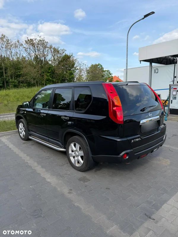 Nissan X-Trail 2.0 dCi 4x4 DPF LE - 5