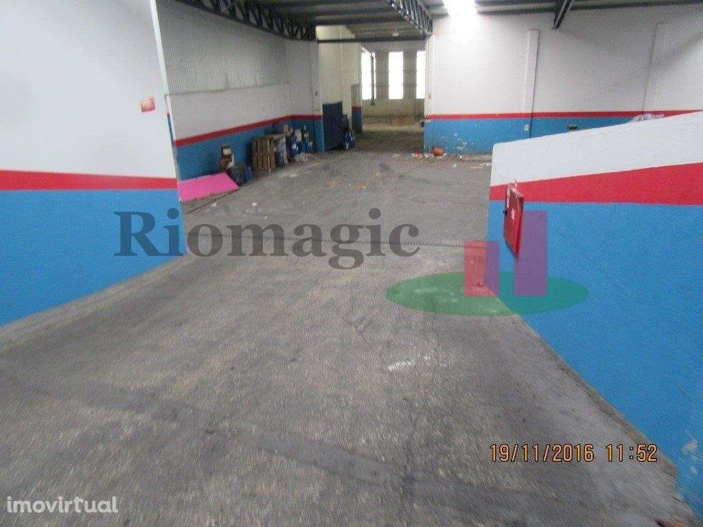 Armazém em Alcanena - Grande imagem: 4/7