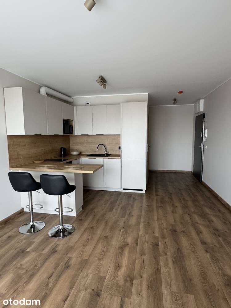 Nowa kawalerka z dużym balkonem – Hubska 94 Wrocław, pierwszy najemca