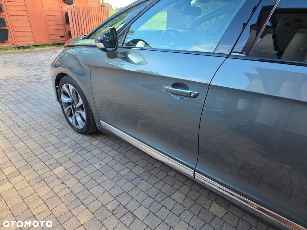 Citroën DS5 HDi 165 SportChic - 6