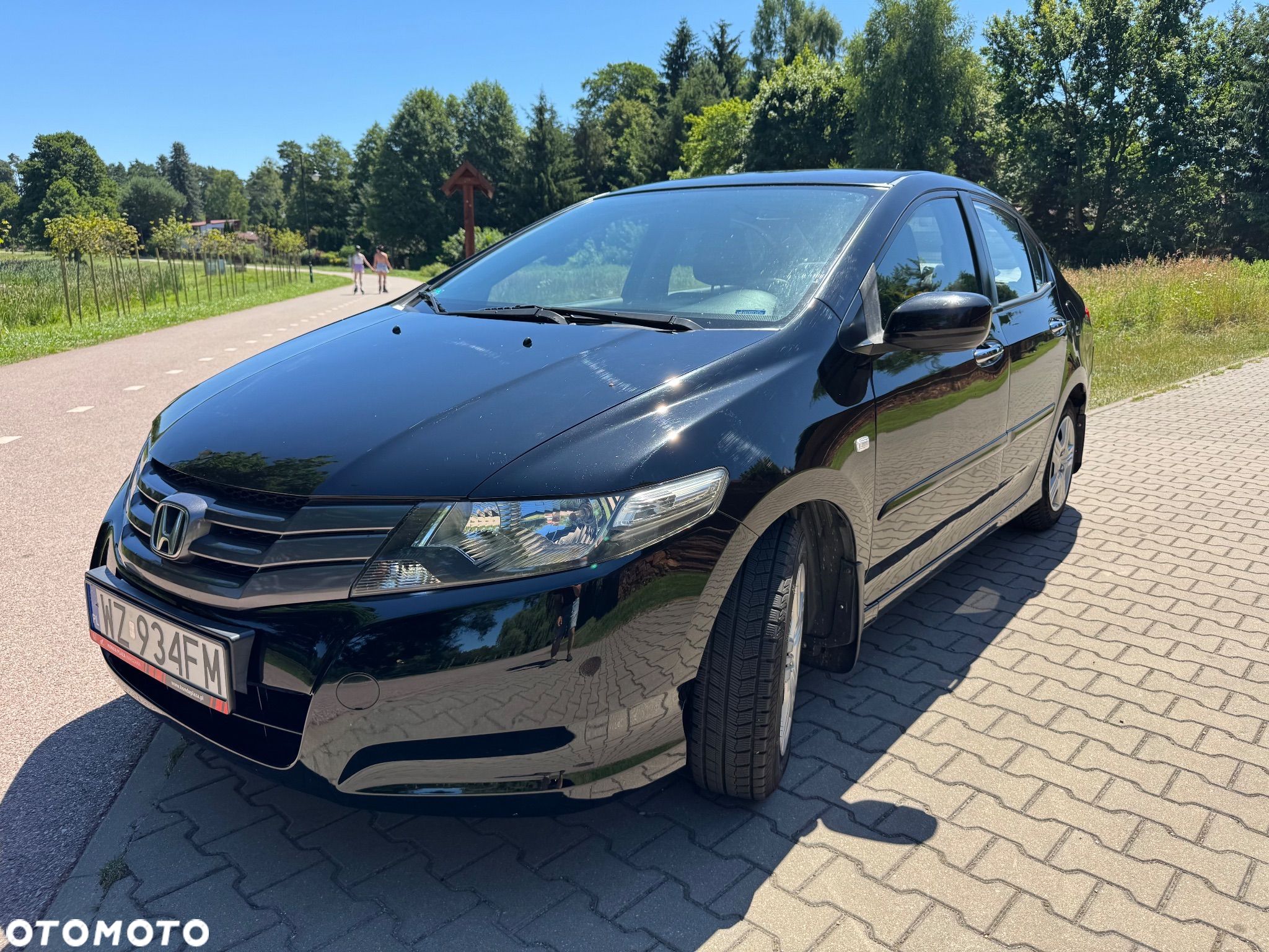 Honda City 1.4 Comfort - 1