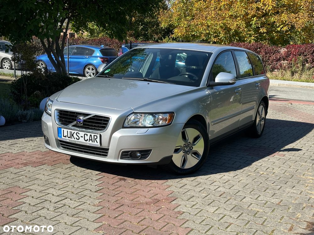 Volvo V50 1.6D DPF DRIVe Momentum - 33