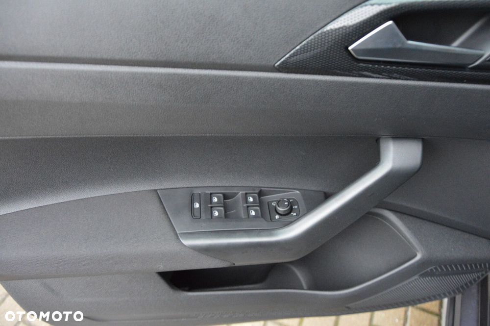 Volkswagen Taigo - 8