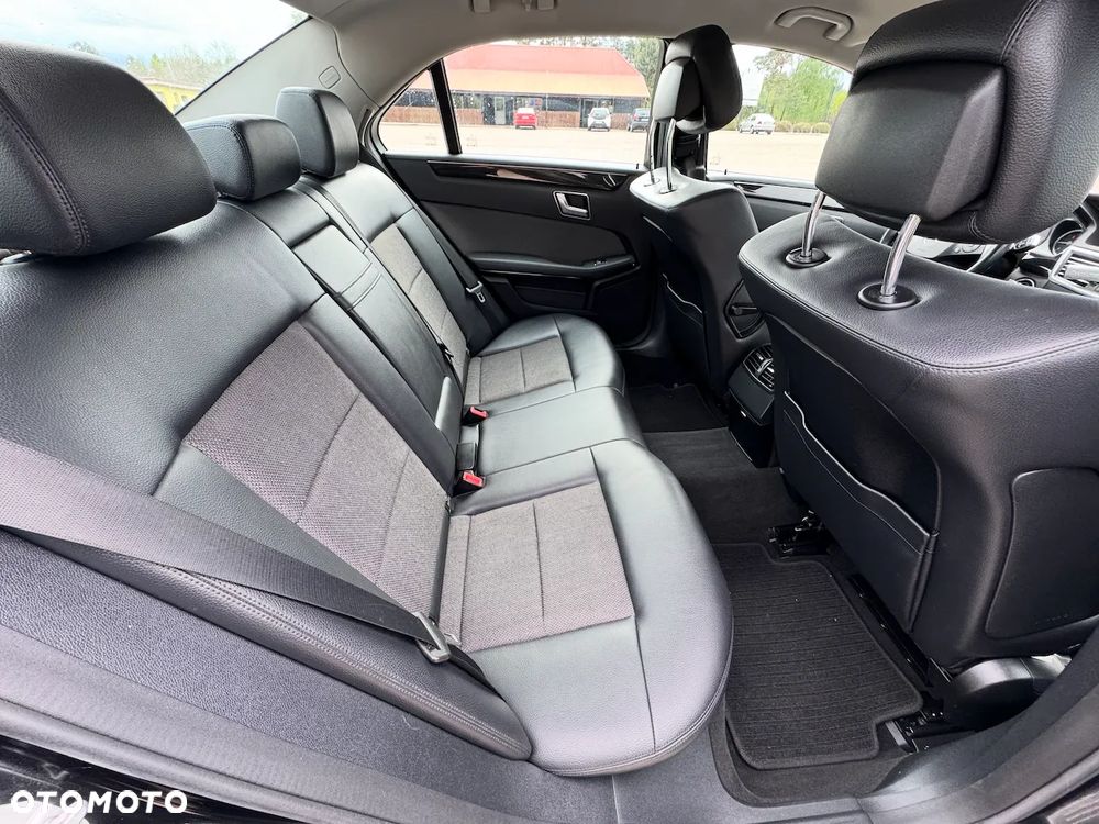 Mercedes-Benz Klasa E 220 CDI BlueEff Avantgarde - 10