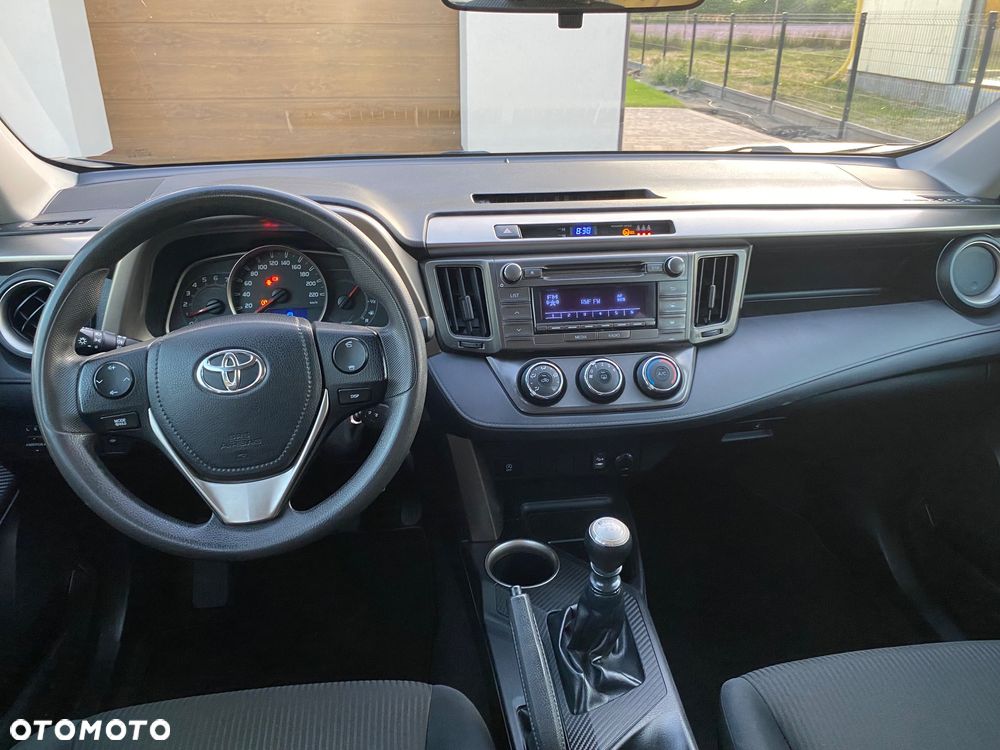 Toyota RAV4 2.0 D-4D Active - 7