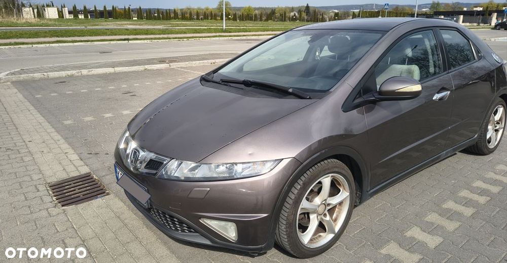 Honda Civic 1.8 Comfort - 3
