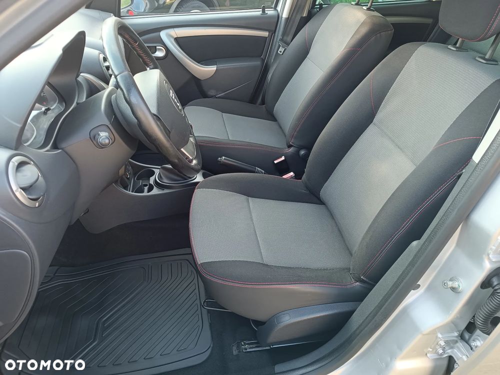 Dacia Duster 1.6 - 11