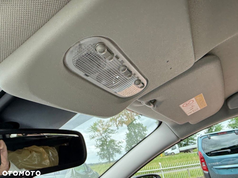 Nissan Qashqai 1.3 DIG-T N-Connecta - 24