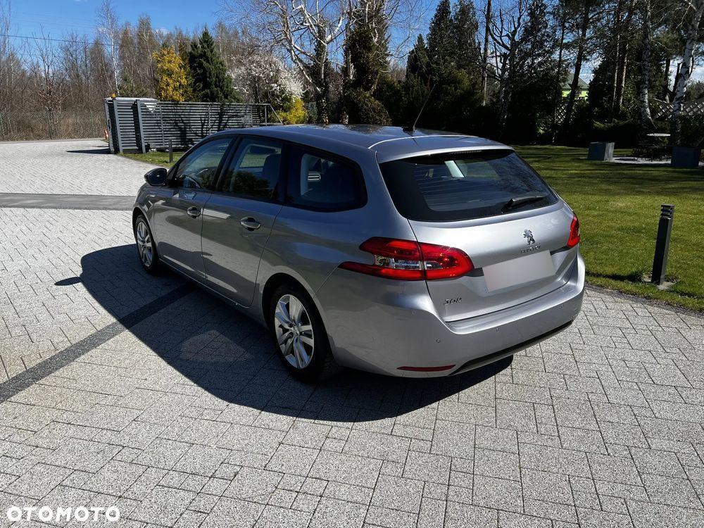 Peugeot 308 1.2 PureTech Business Line S&S - 38