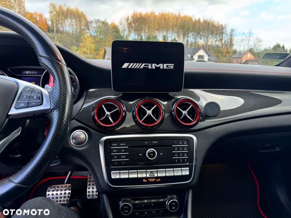 Mercedes-Benz CLA AMG 45 4-Matic - 16