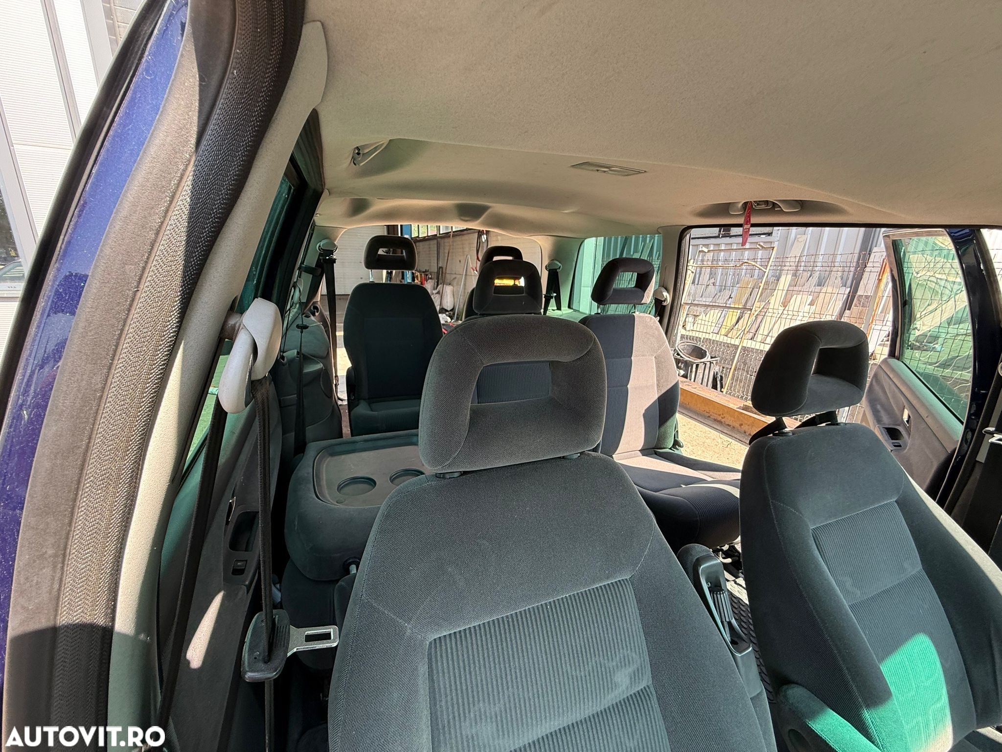 Ford Galaxy 1.9TD Trend - 13