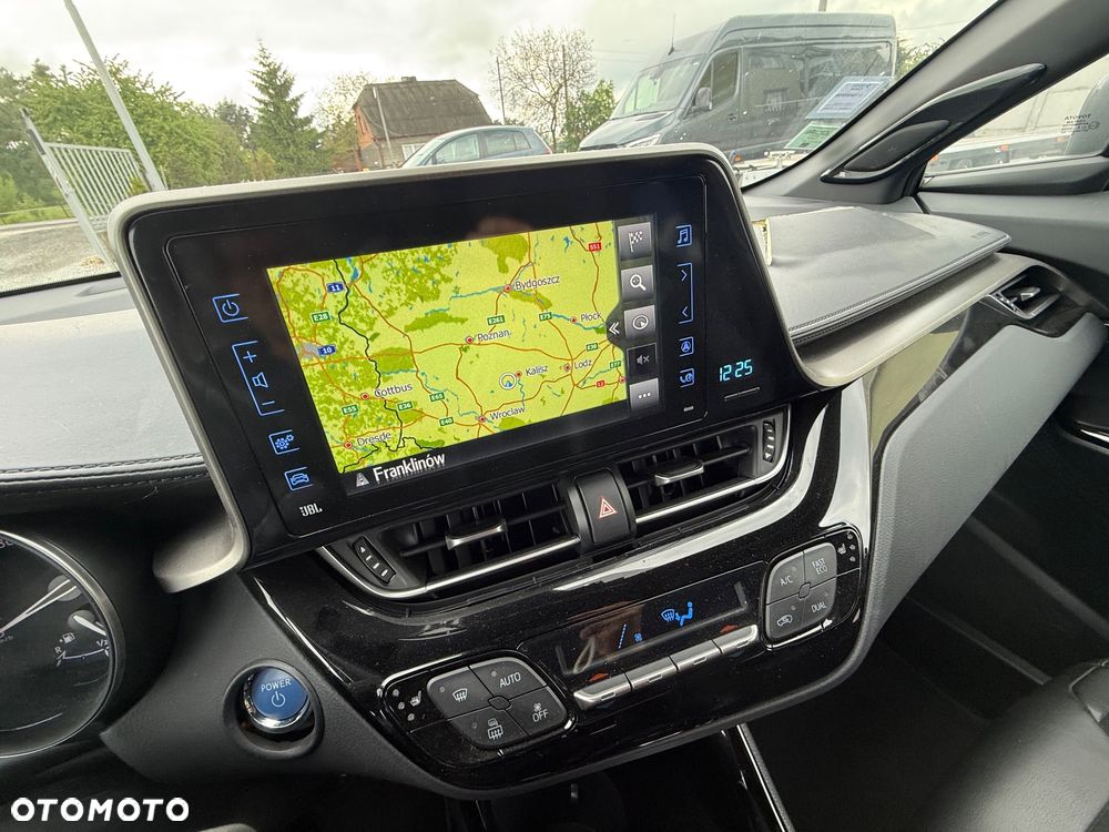 Toyota C-HR Business-Edition - 18