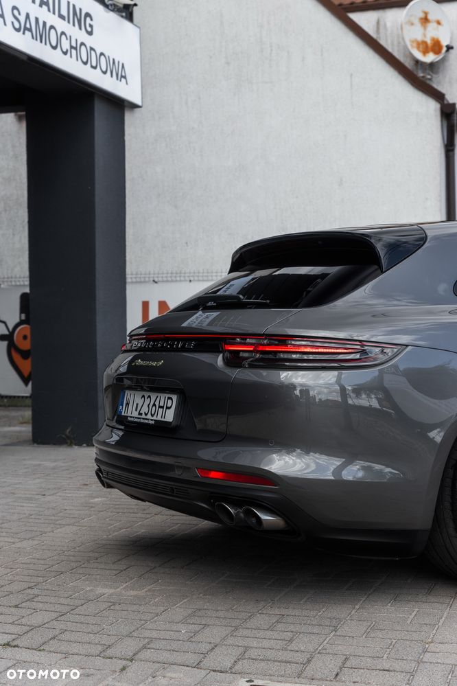 Porsche Panamera - 7