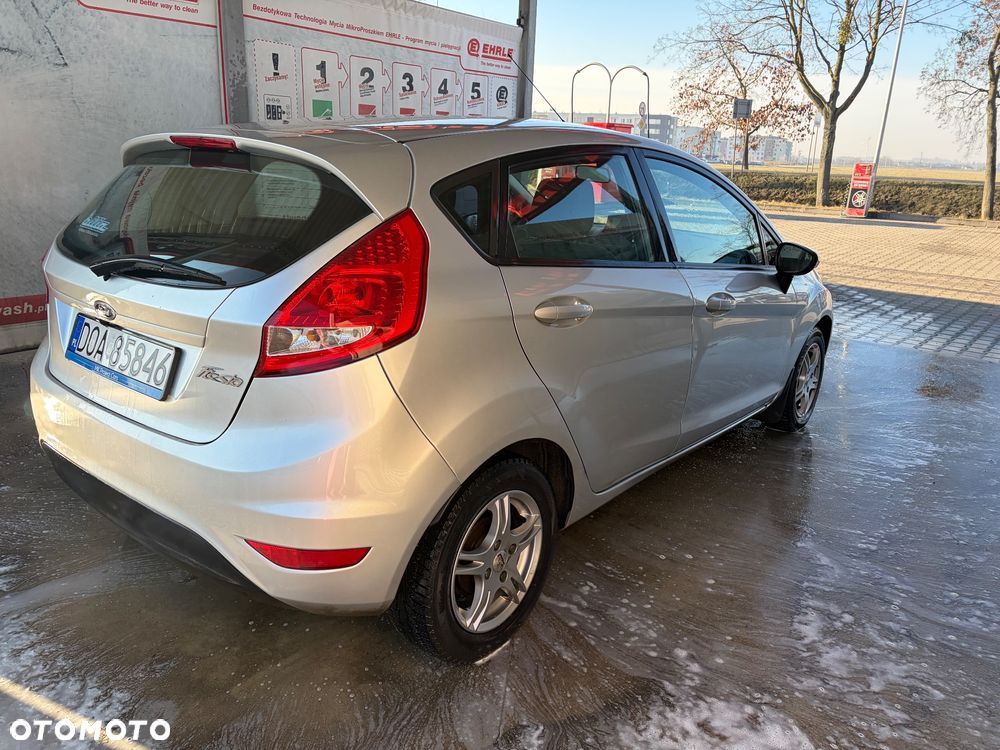 Ford Fiesta - 19