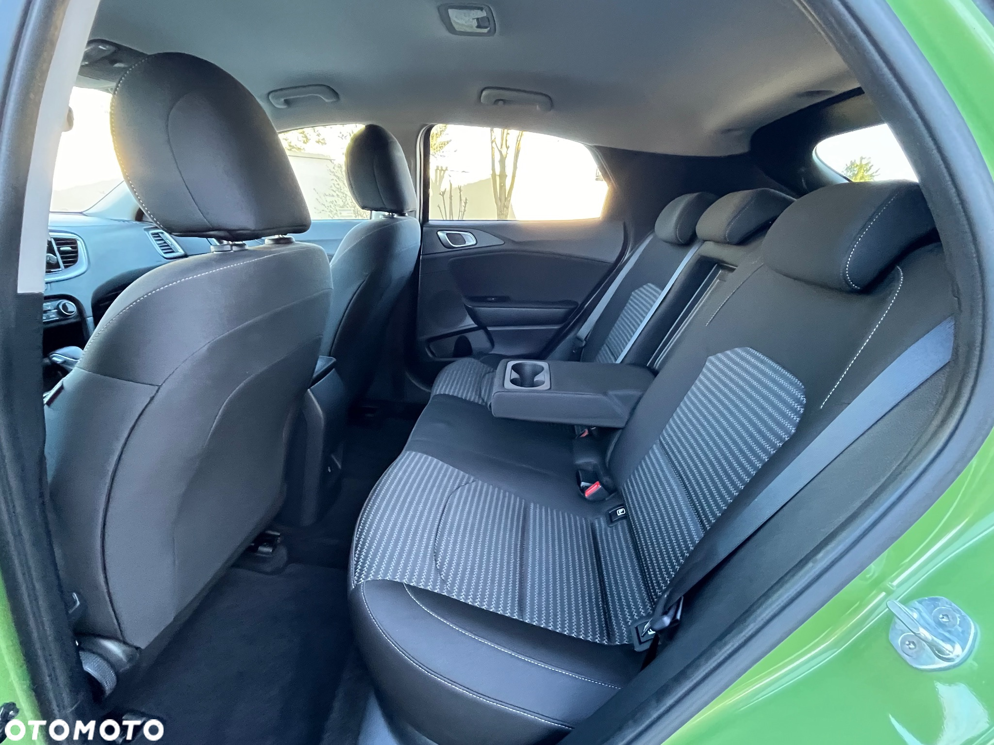 Kia XCeed 1.5 T-GDI M DCT - 32