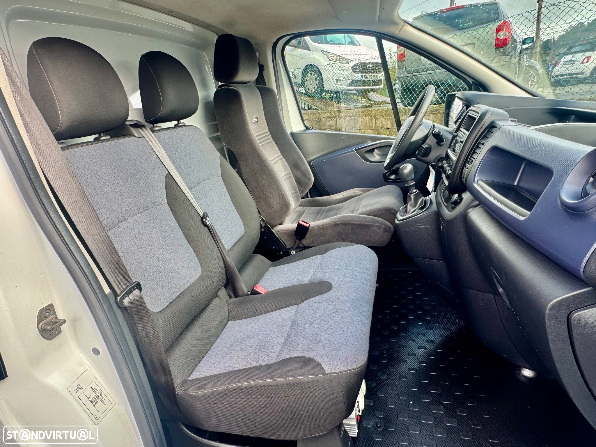 Opel VIVARO 1.6 CDTI L2H1 - 40