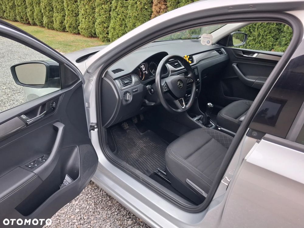 Skoda Rapid 2018 photo 5