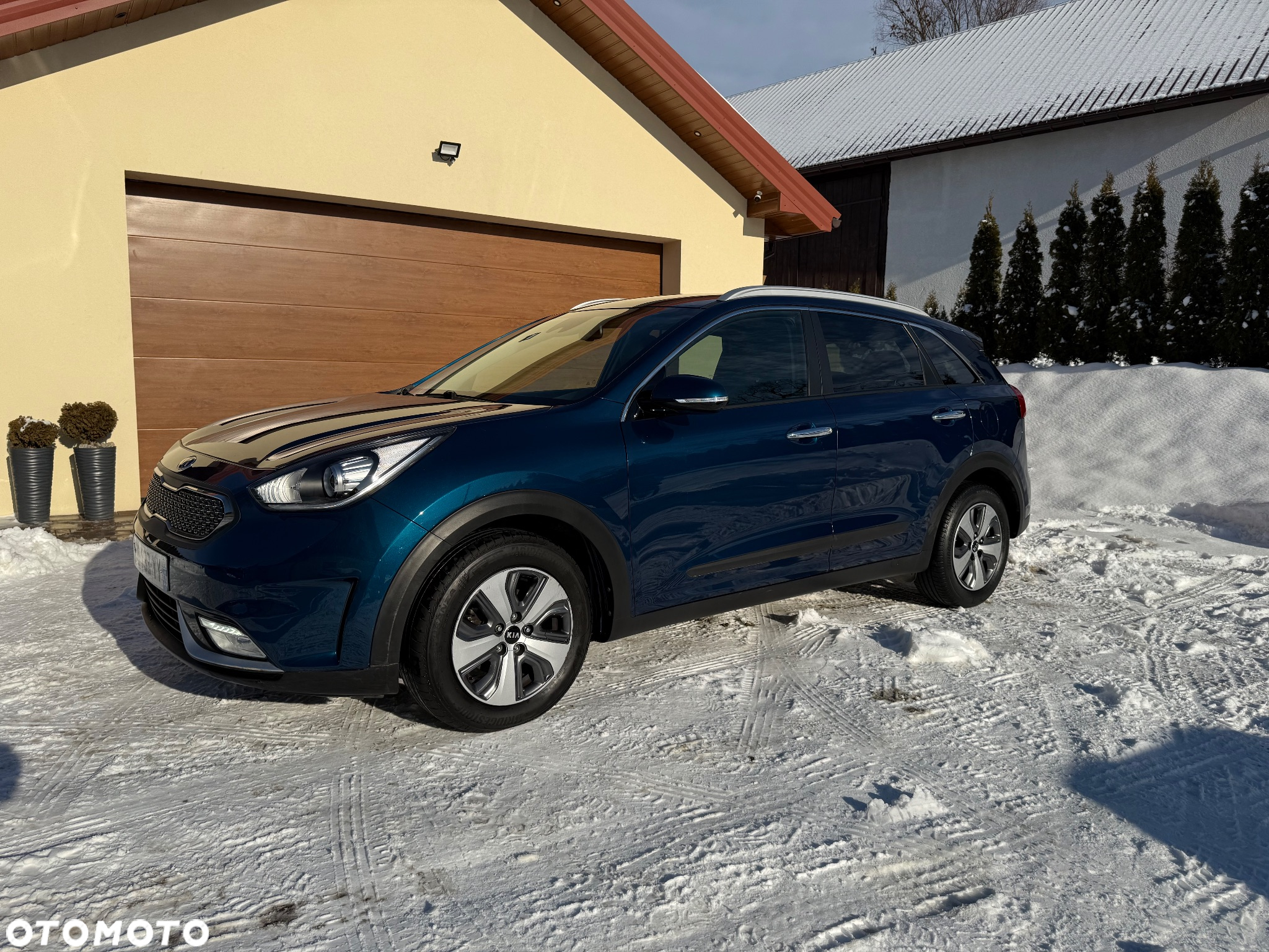 Kia Niro 1.6 GDI Hybrid M - 9