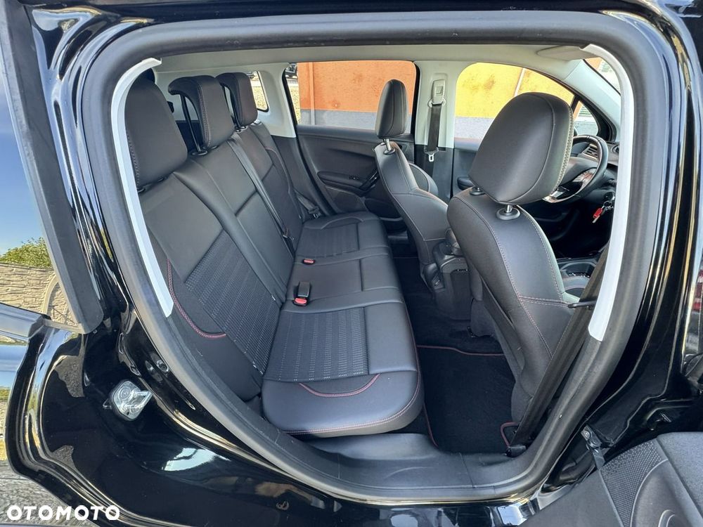 Peugeot 2008 PureTech 110 Stop&Start EAT6 GT-Line Edition - 24