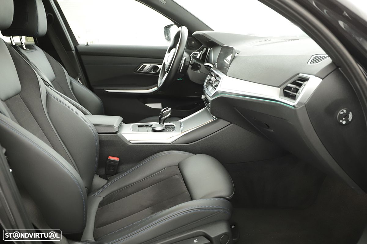 BMW 330 e Touring Pack M Auto - 27