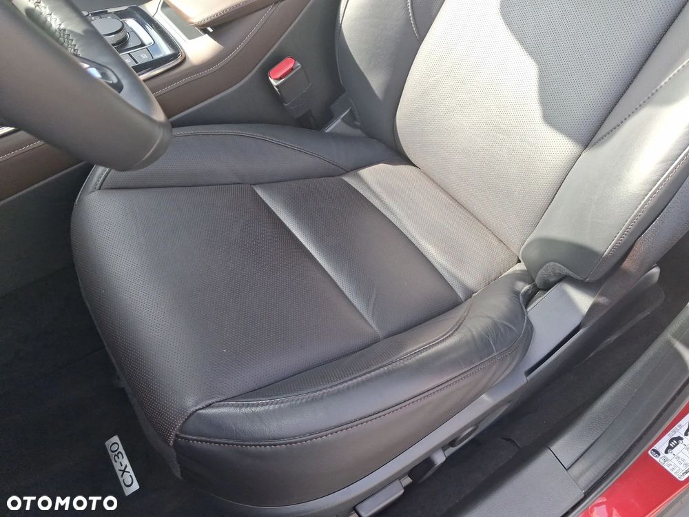 Mazda CX-30 2.0 mHEV Takumi 2WD - 12