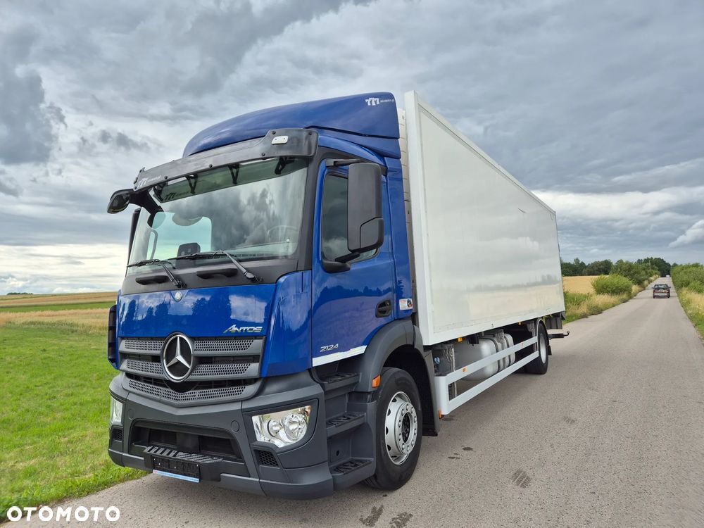 Mercedes-Benz Antos 1824 CARRIER VECTOR 1850 DRZWI + winda i 2x drzwi boczne / 8.35m / z Holandii / Axor man Tgm T1000-R THERMO King Supra 1850 1150 - 9
