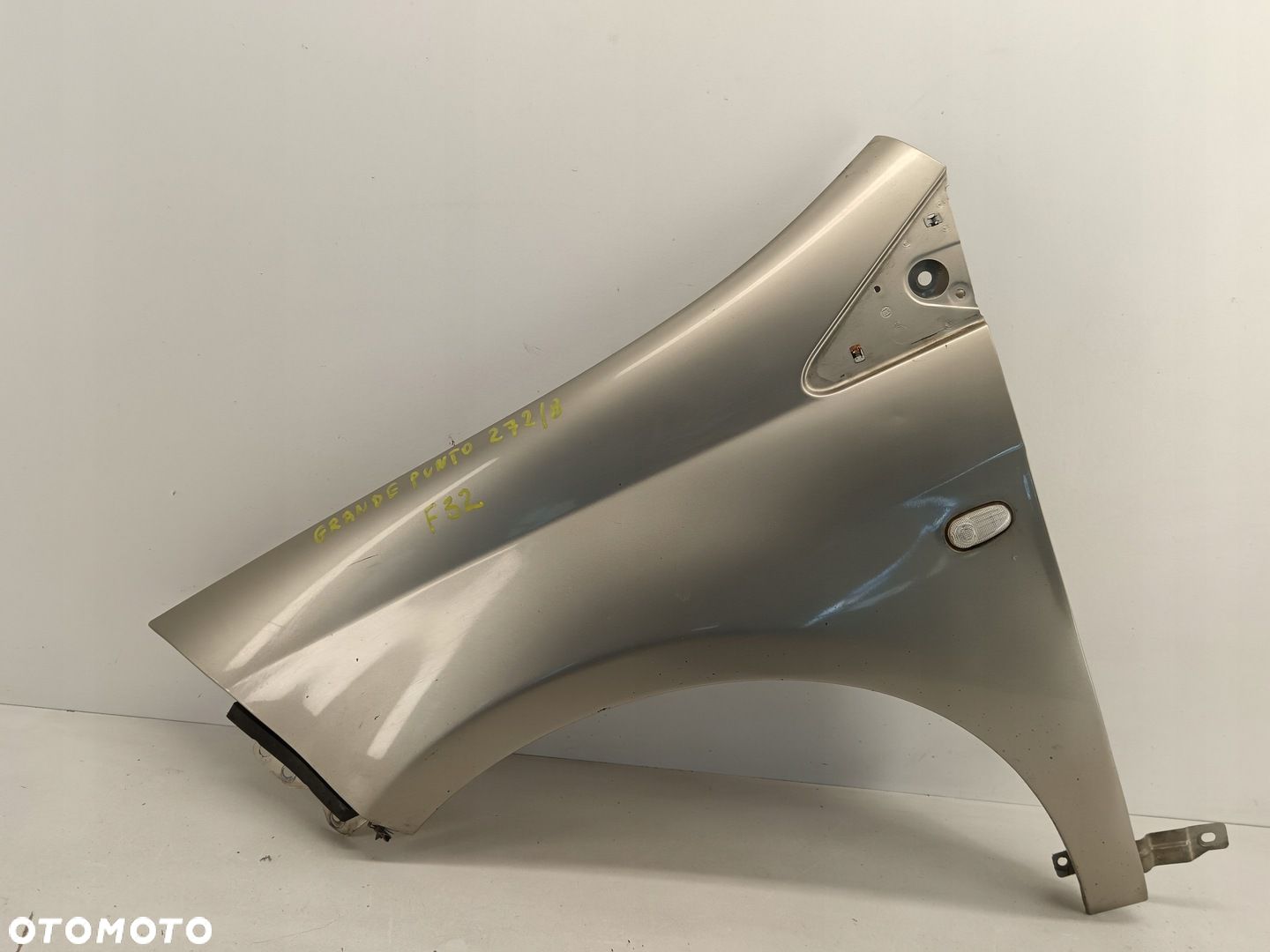 BŁOTNIK LEWY PRZEDNI FIAT GRANDE PUNTO 05-18 272/8 - 1