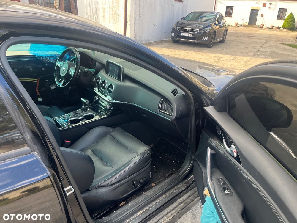 Kia Stinger 2.0 T-GDI OPF GT Line - 2