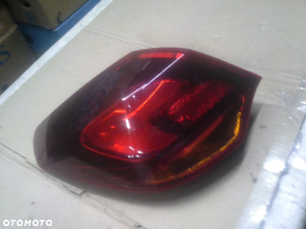 Opel Astra J IV 5D HB lampy tylne w błotnik i klapę EU - 2