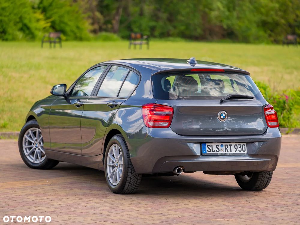 BMW Seria 1 116d Sport Line - 7