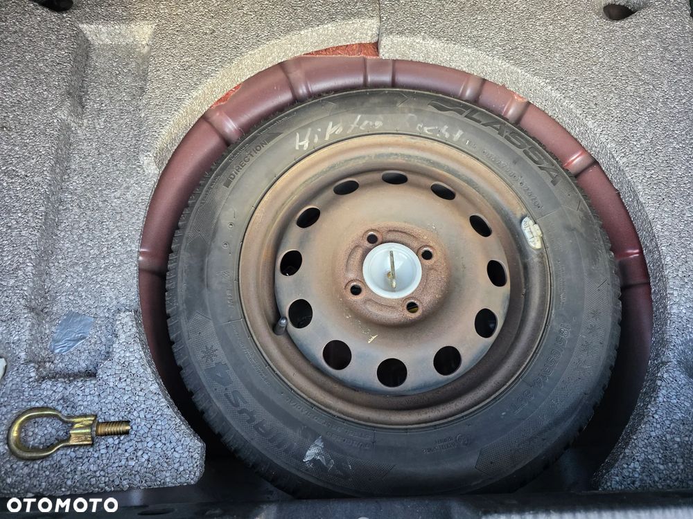 Ford Focus Ghia - 19