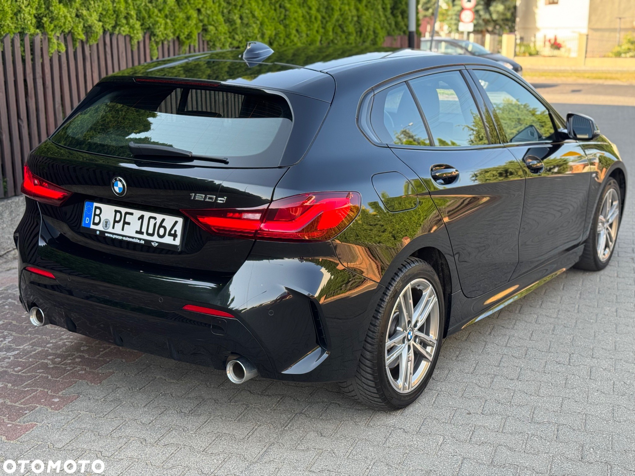 BMW Seria 1 120d M Sport - 12