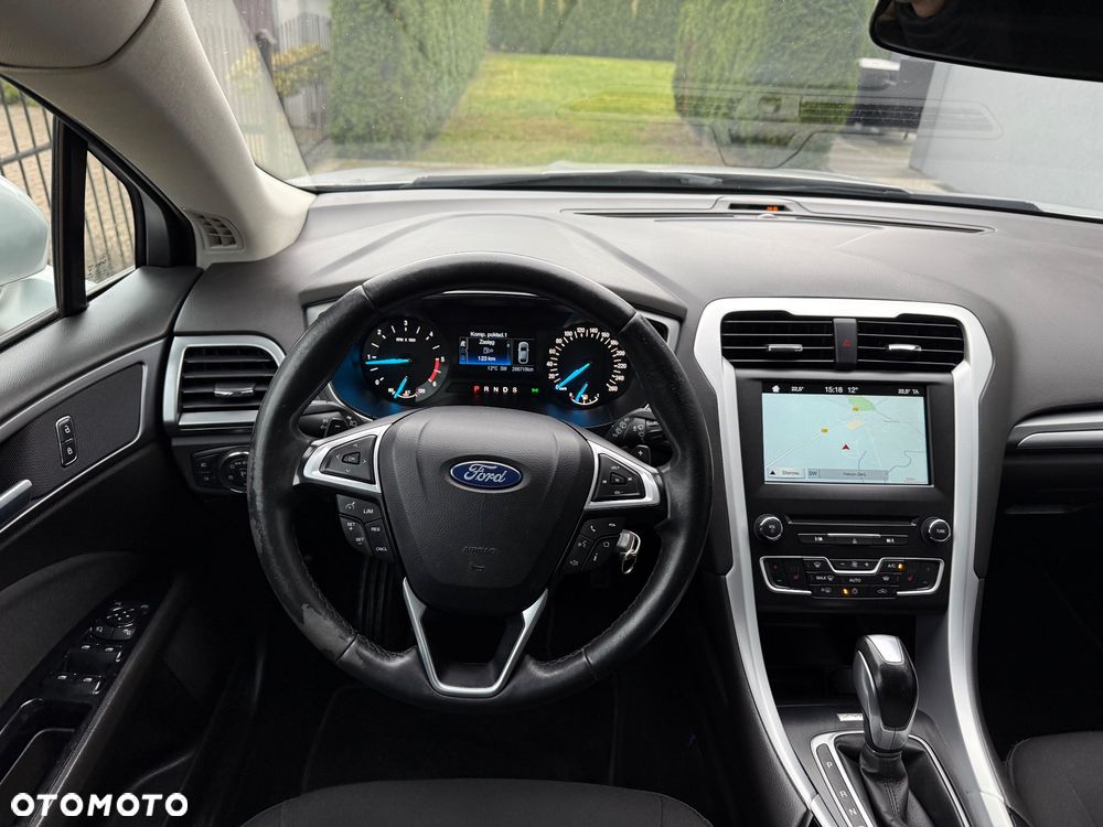 Ford Mondeo 2.0 TDCi Titanium PowerShift - 9