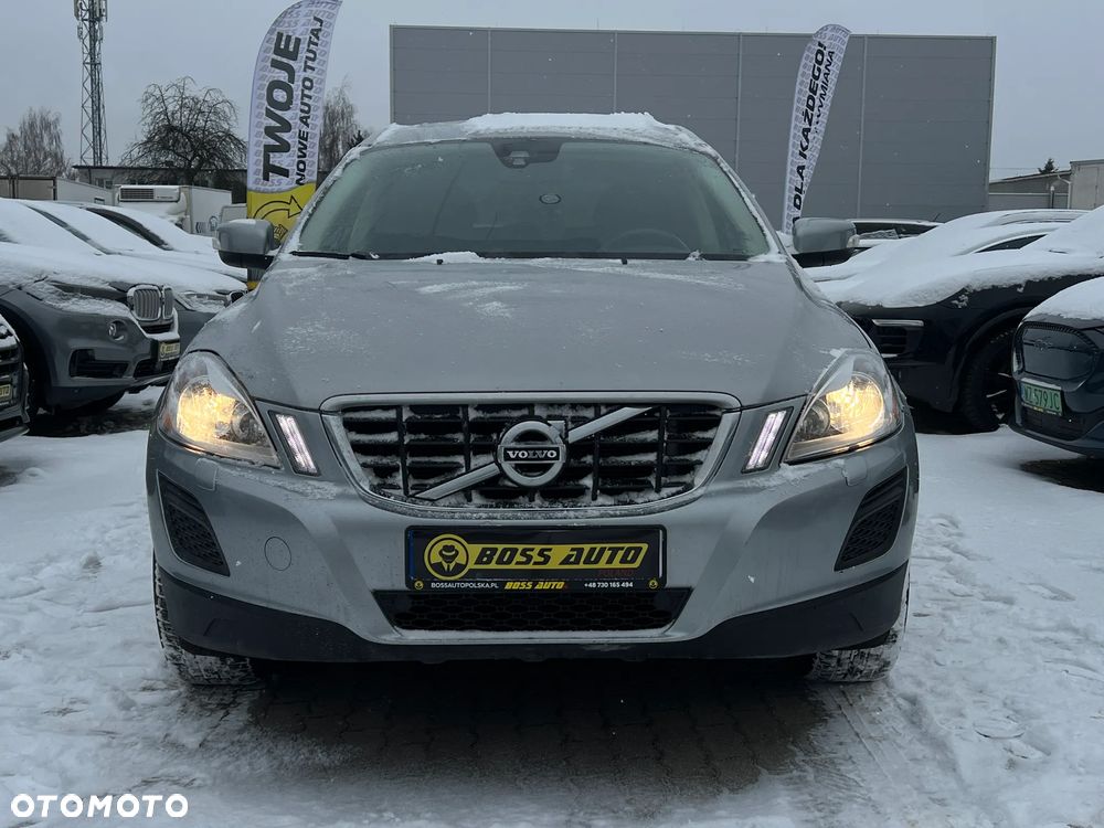 Volvo XC 60 - 4