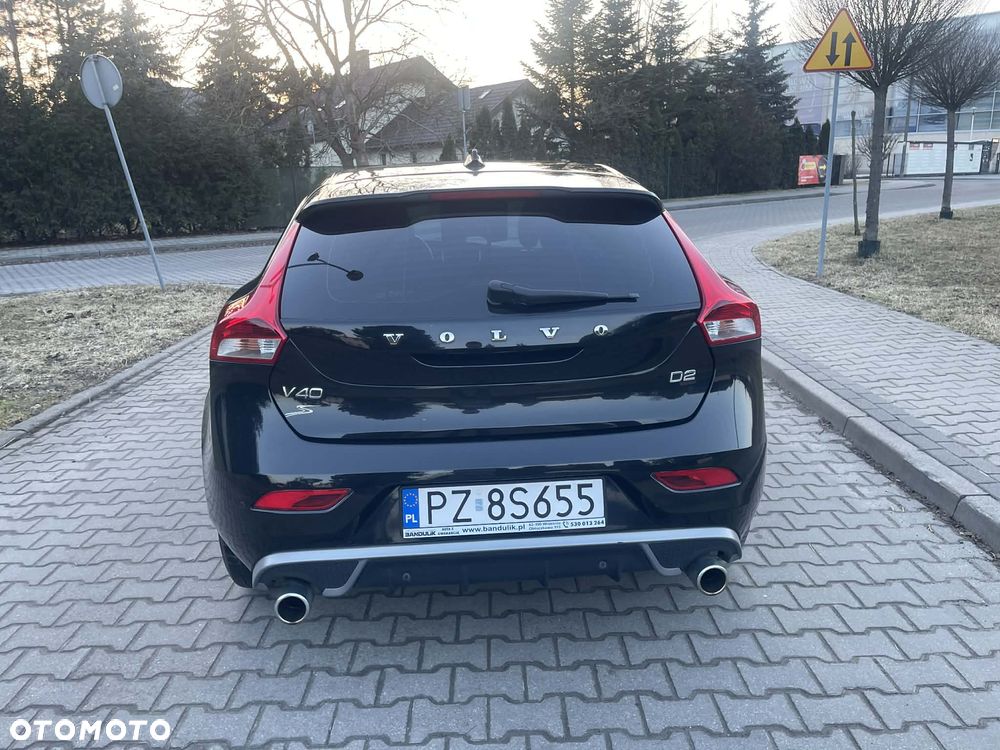 Volvo V40 D2 Momentum - 6