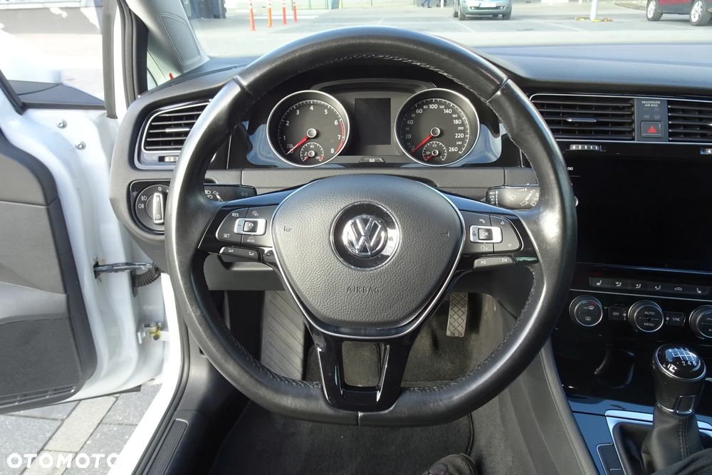 Volkswagen Golf VII 1.4 TSI BMT Highline - 13