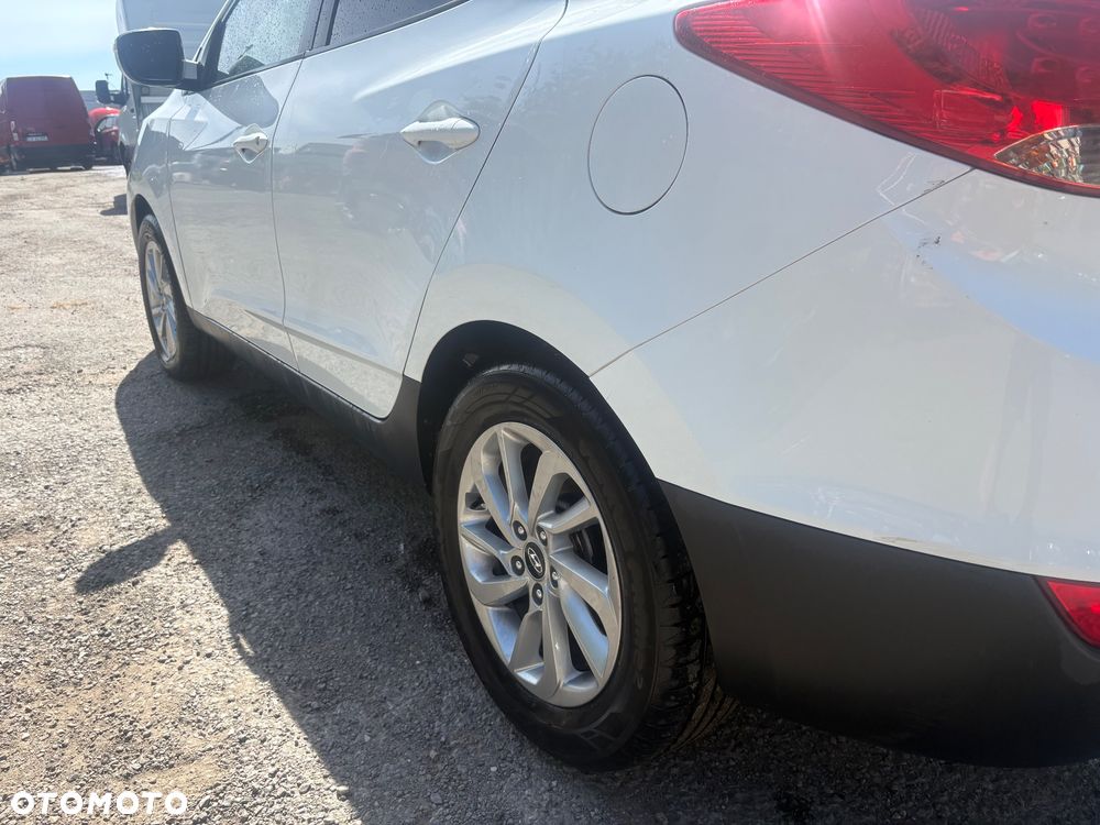 Hyundai ix35 2.0 2WD Comfort - 12