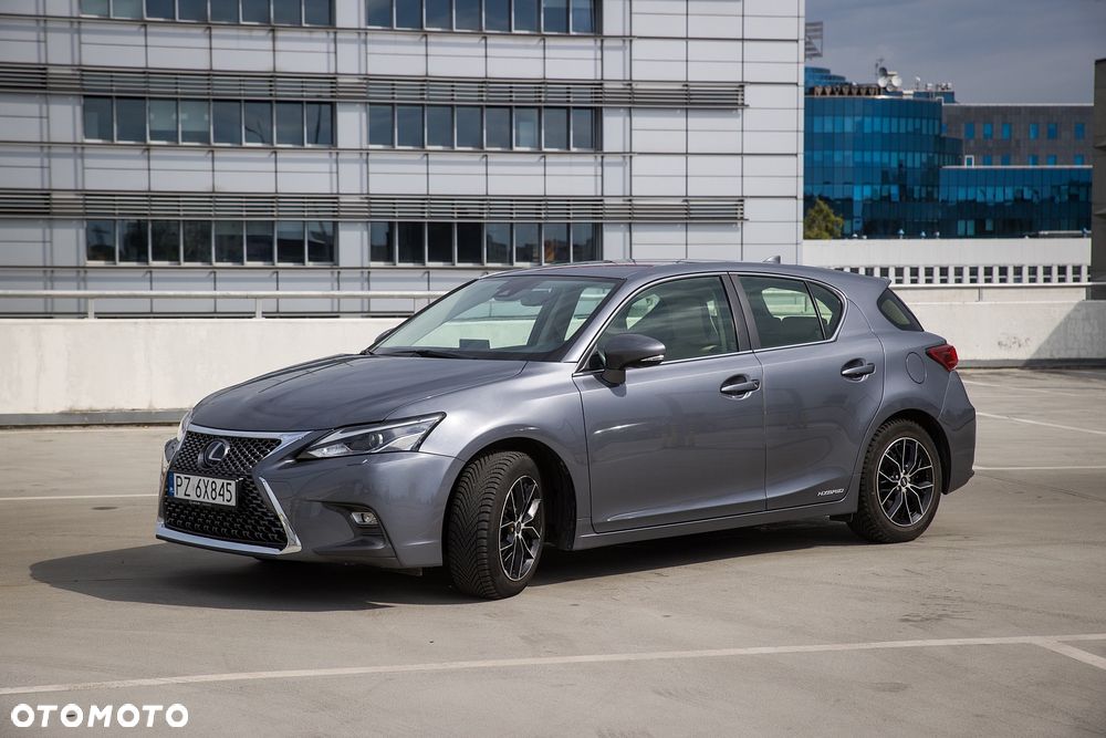 Lexus CT 200h Comfort - 1