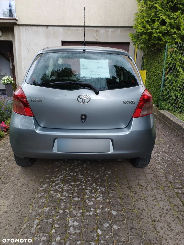 Toyota Yaris 1.0 Terra - 5