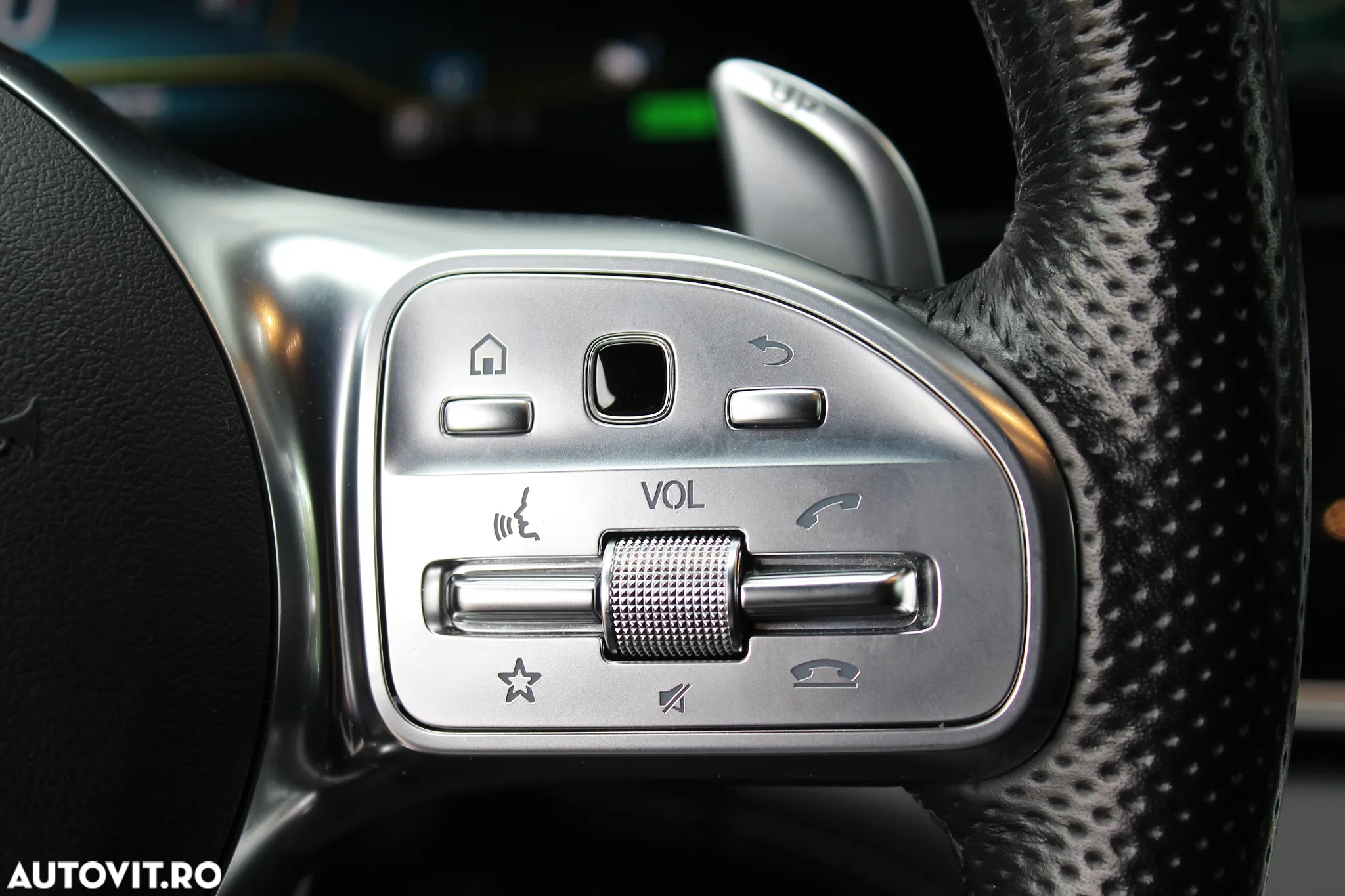 Mercedes-Benz AMG GT 43 4Matic+ Coupe 4D Speedshift TCT 9G - 19