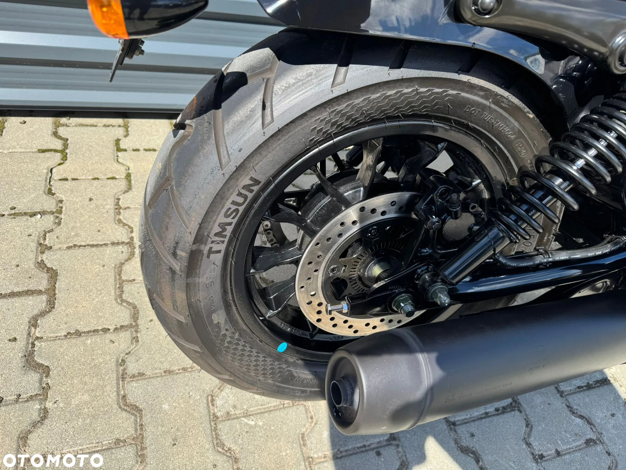 Hyosung GV - 19