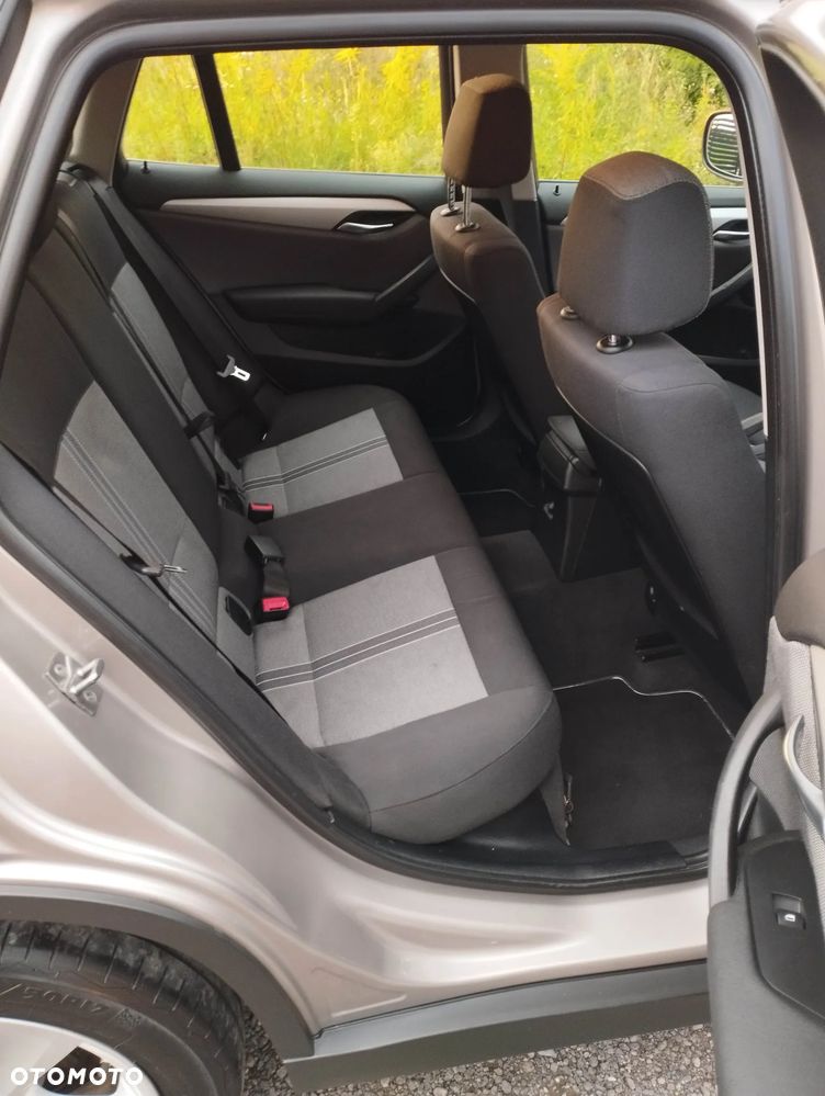 BMW X1 sDrive18d - 6