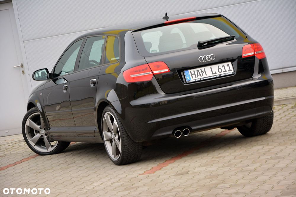 Audi A3 Sportback 1.8 TFSI S line Sportpaket - 2