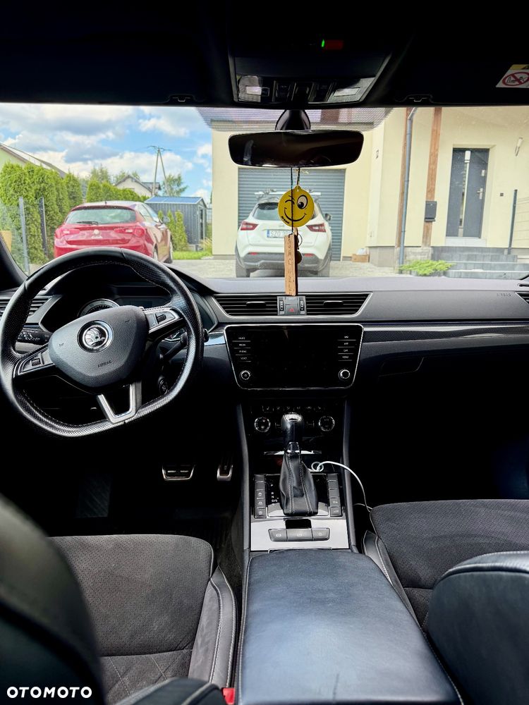 Skoda Superb 2.0 TSI 4x4 Sportline DSG - 6