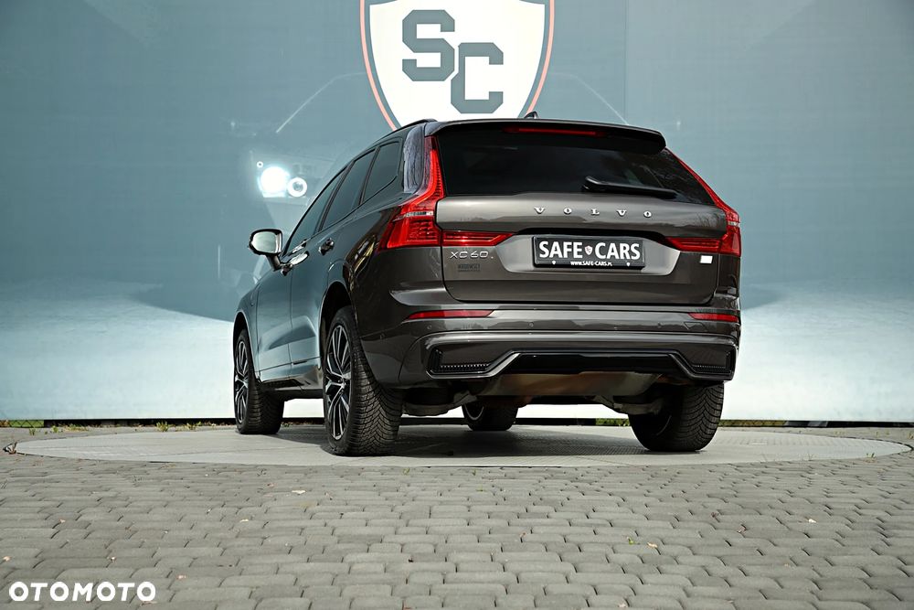 Volvo XC 60 T8 Plug-In Hybrid AWD Ultimate Dark - 7