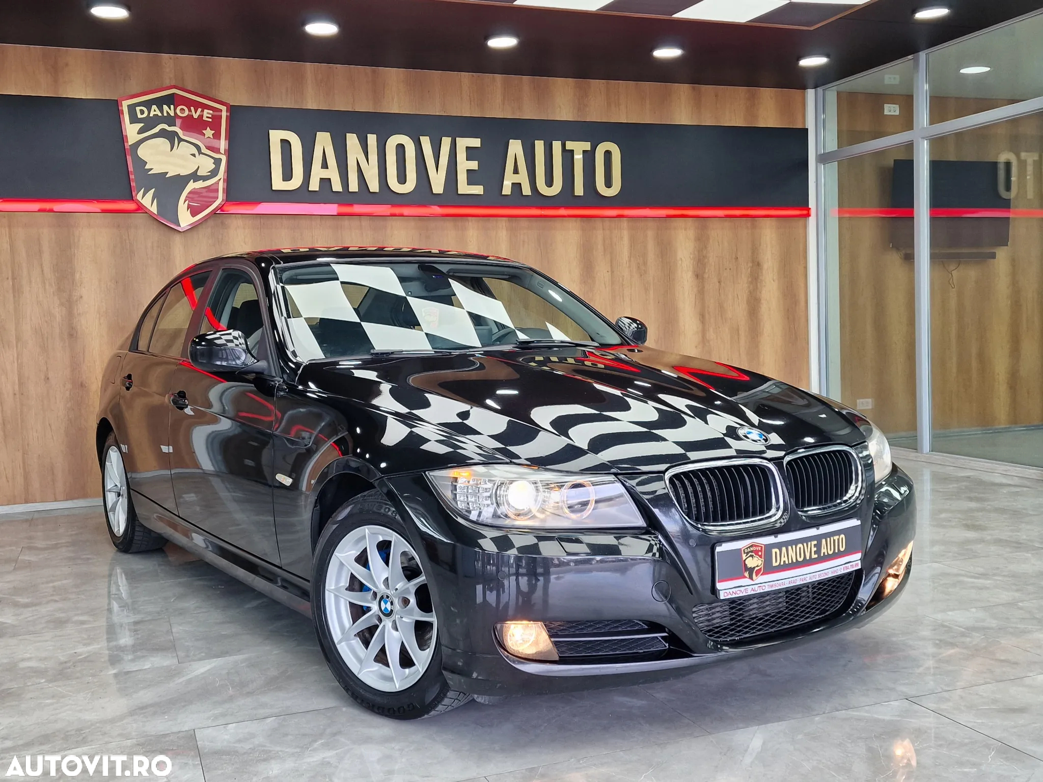 BMW Seria 3 318d - 3