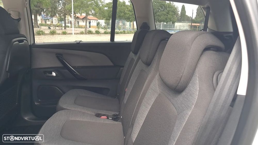 Citroën C4 Spacetourer 1.5 BlueHDi Shine EAT8 - 19