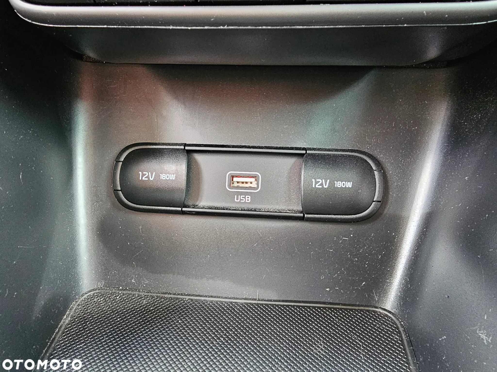 Kia Sportage 1.6 GDI L 2WD - 31