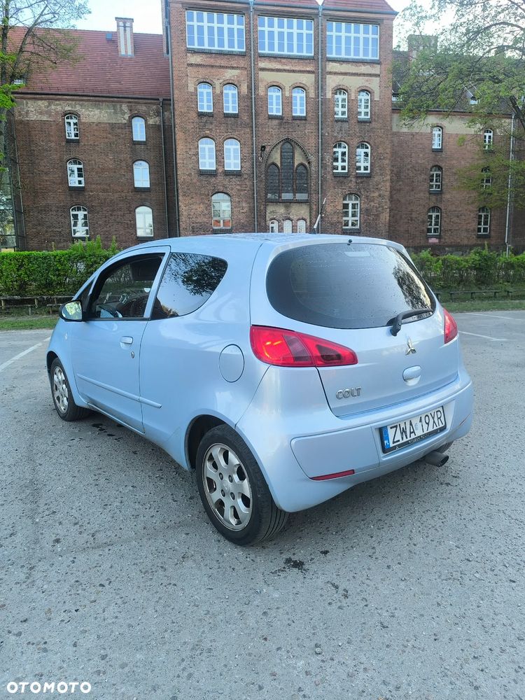 Mitsubishi Colt 1.3 Inform - 10